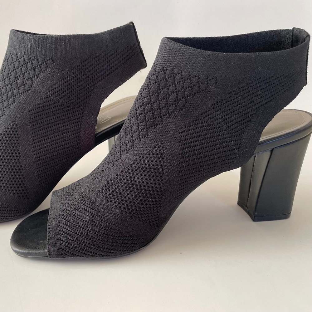 Impo Valletta Stretch Heels, Size 8.5 Women